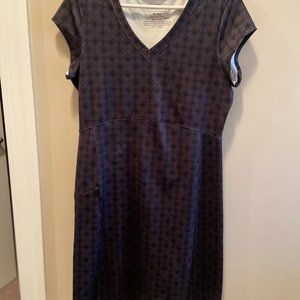 L.L.Bean Dress, Size M, Black w/Pattern